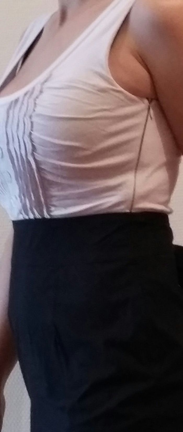 Robe Noire et beige - photo numéro 3