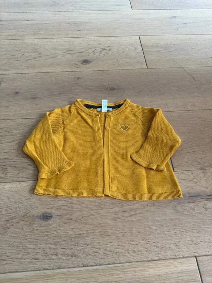 Gilet moutarde