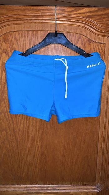 Maillot de bain 10-11 ans comme neuf