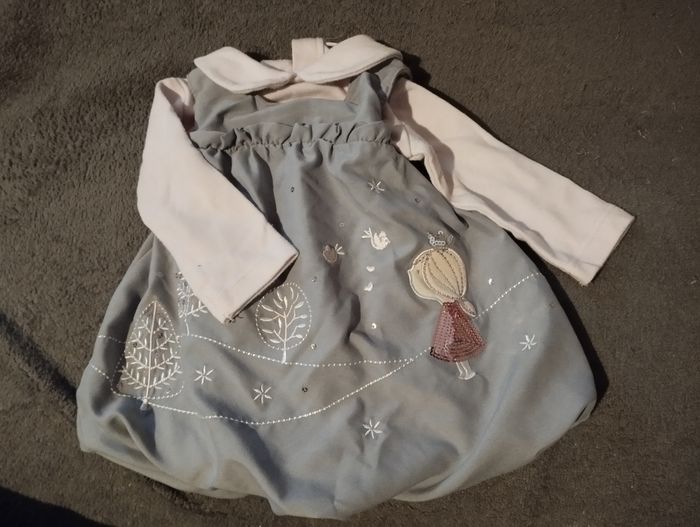 Robe avec pull 1 mois
