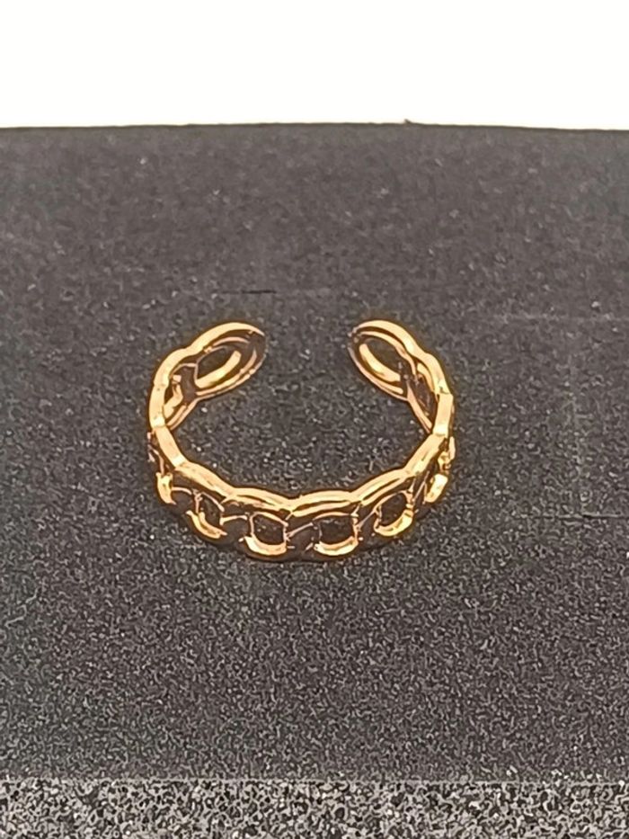 Bague ajourée anneau doré ajustable - photo numéro 2