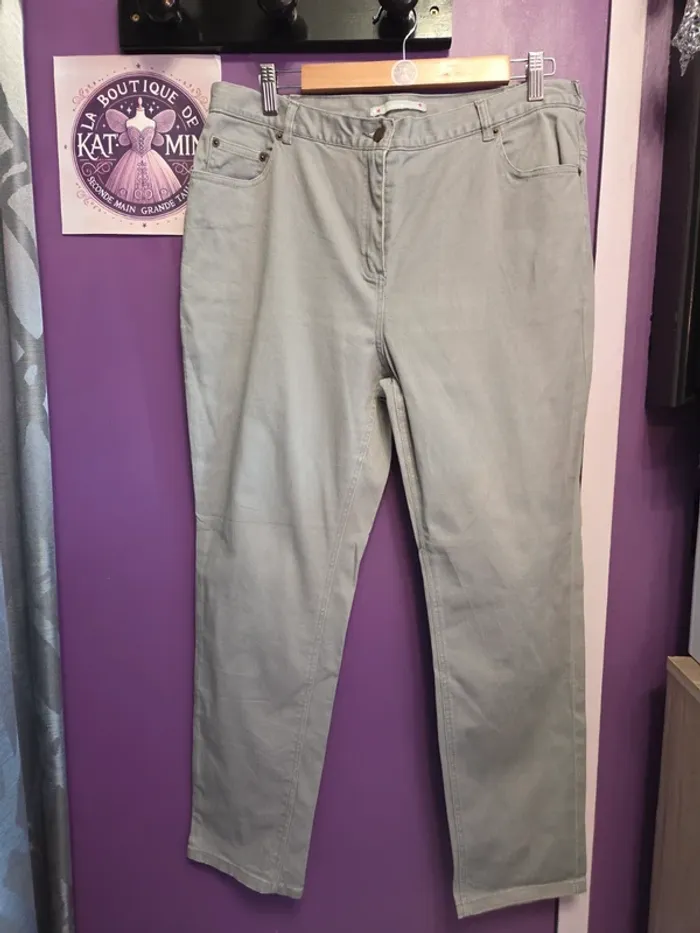 Pantalon court stretch T44 Blanche porte