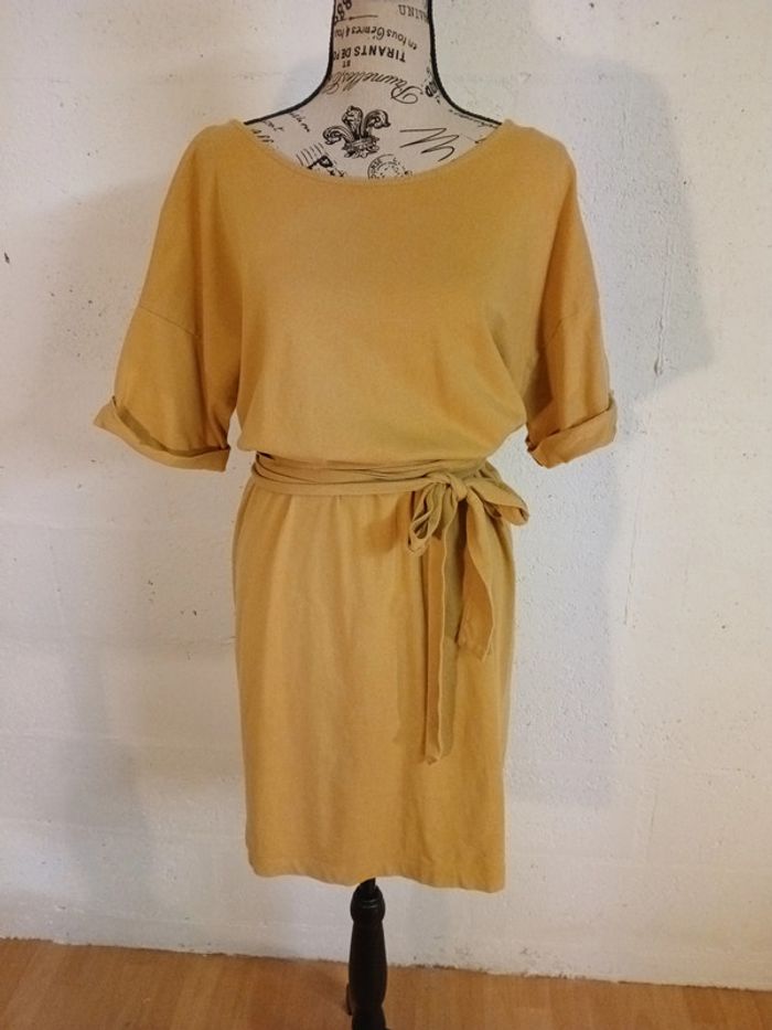🌼 Robe ZARA Trafaluc – Moutarde – Taille M – État satisfaisant - photo numéro 6