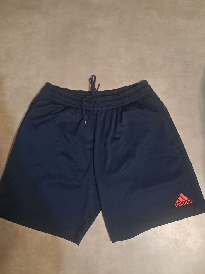 Short arbitre - photo numéro 3