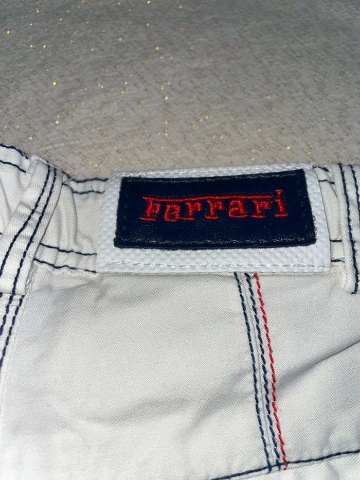 Short Ferrari, 12 mois - photo numéro 4
