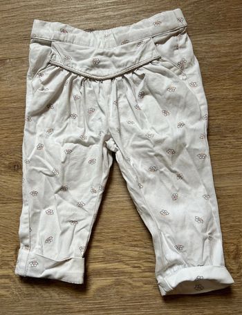 Pantalon à fleurs