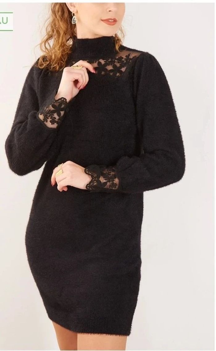 Robe pull avec détail en dentelle col et manche Taille unique - photo numéro 5