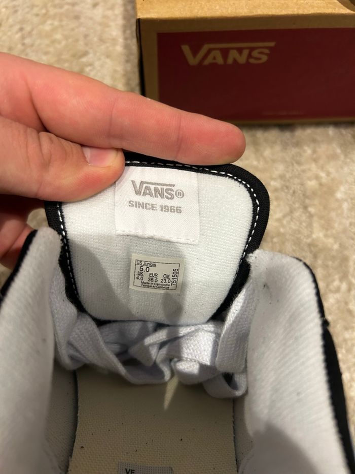 Paire de Vans Knu Skool femme - Taille 36.5 - photo numéro 10