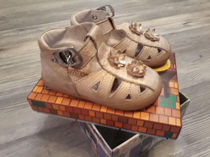 Chaussures - photo numéro 3