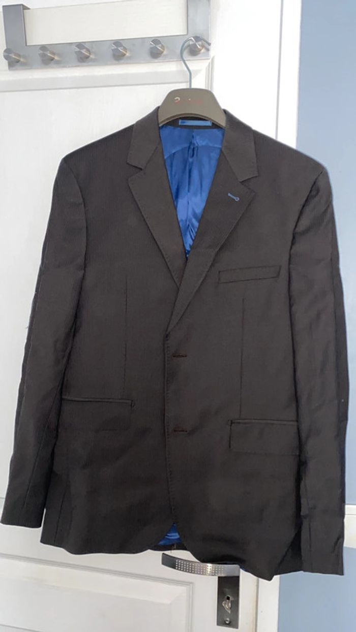 Costume marron Brice 44