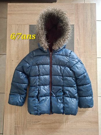 Jolie manteau hiver Sisley 👧 6/7ans