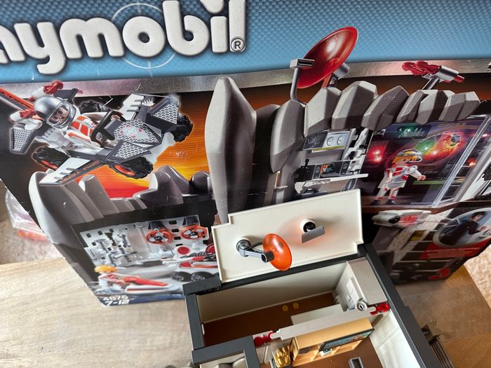 Base des agents secrets Playmobil 4875 - photo numéro 2