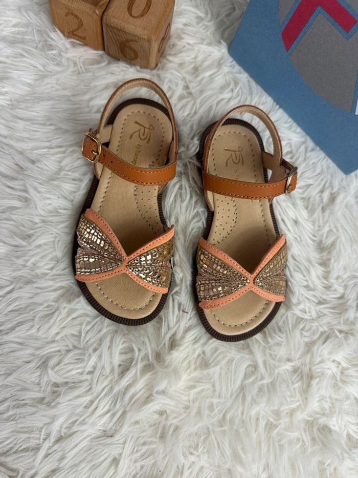 Paire de sandales Franco Romagnoli taille 26 - photo numéro 2