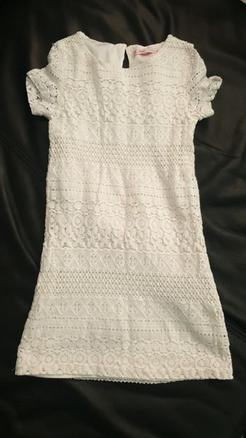 Robe dentelle fille 5-6 ans