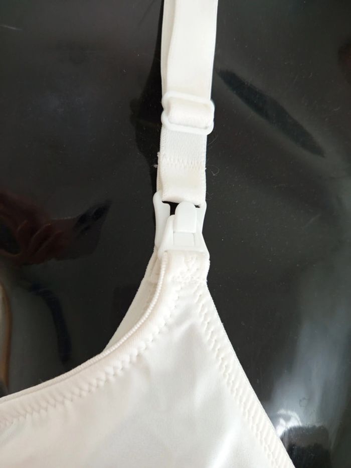 Soutien-gorge grossesse et allaitement Anita neuf - photo numéro 3