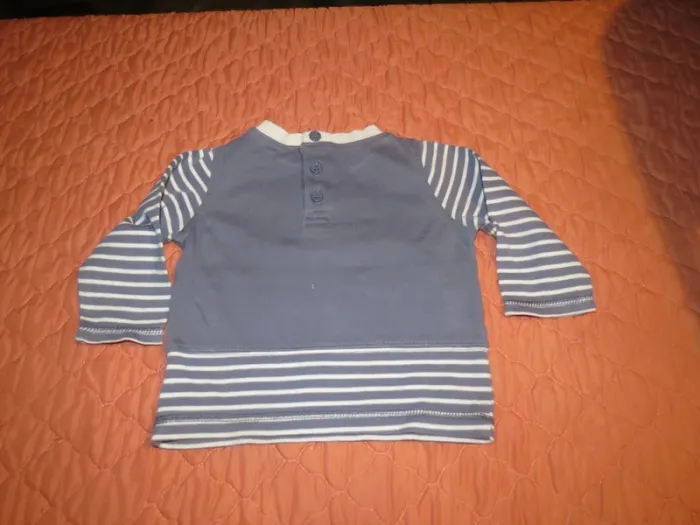 T-shirt taille 6 mois garçon - photo numéro 3
