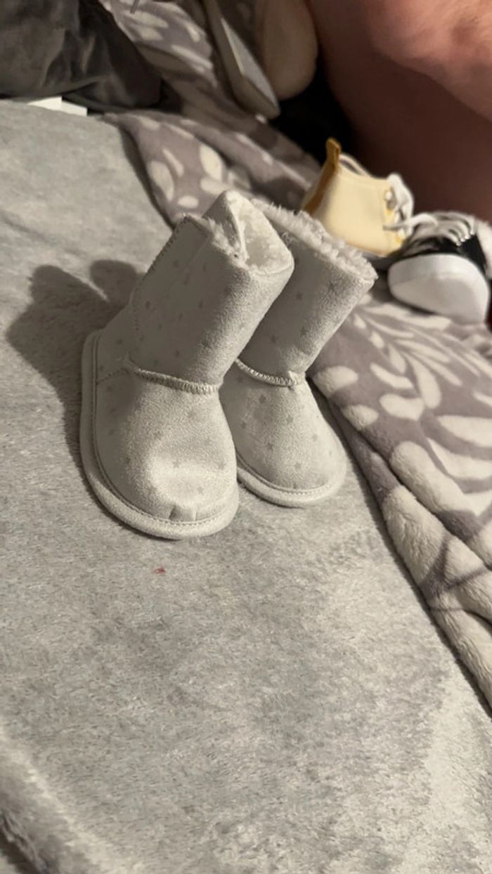 Bottes fille hiver taille 18