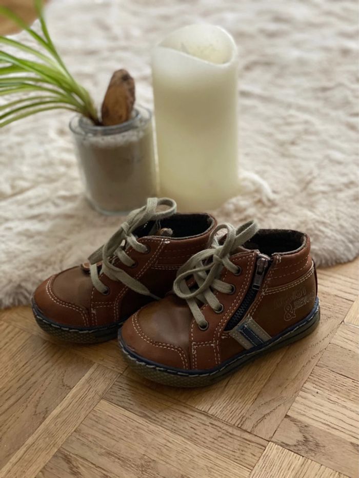 Chaussures 👞 - Kikirimu - Taille 22 - cuir marron - TBE