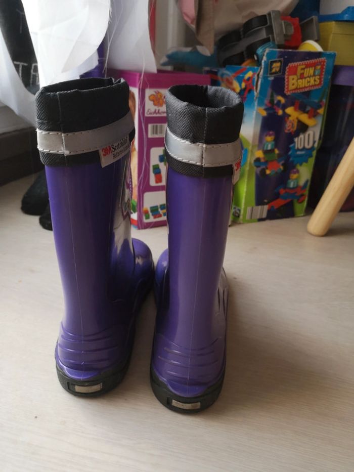 Bottes de pluie p. 35 - photo numéro 4