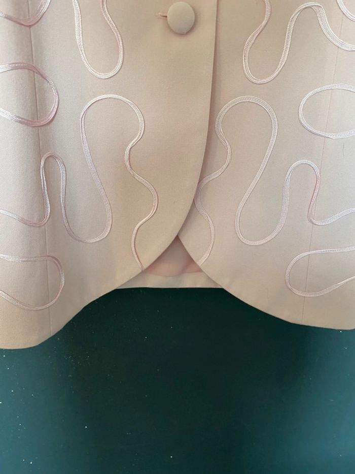 Veste longue brodée rôle pâle année 90 - photo numéro 3
