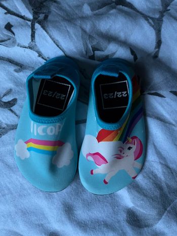 Chaussures plage 22-23 Licorne