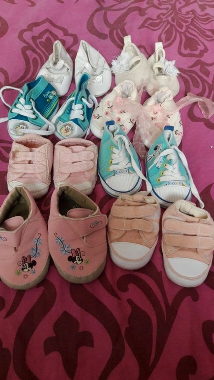 Lot 8 paires chaussures bébé