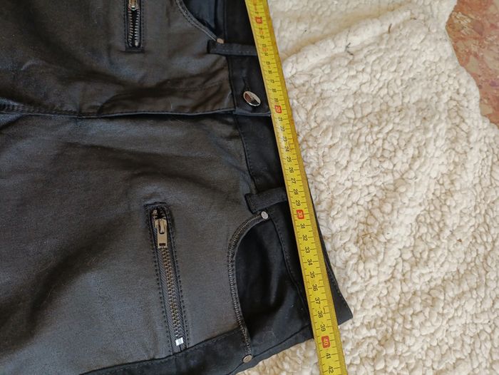 Jean noir effet enduit bicolore taille 38 – Bréal cuir mat zip - photo numéro 5