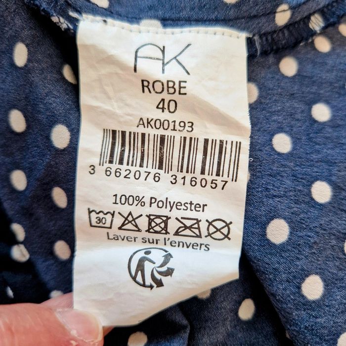 Robe à pois. - photo numéro 5