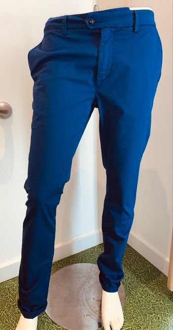 Pantalon chino Teleria Zed