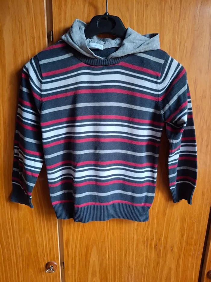 Pull à capuche