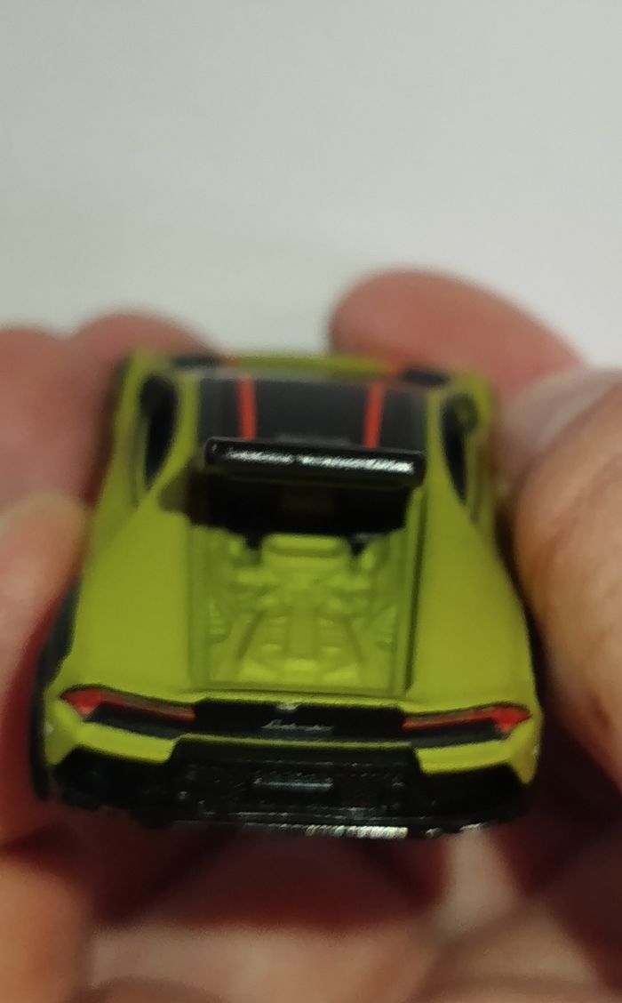 Matchbox Lamborghini Huracán Sterrato 1êre Êdition Open Parts 2025 - photo numéro 7