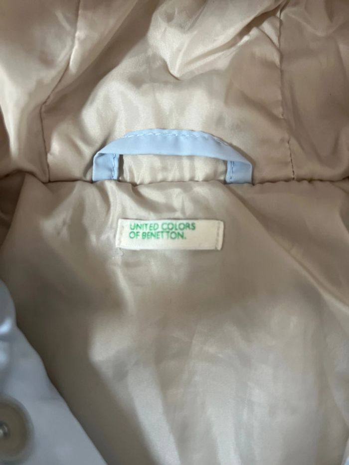 Doudoune Benetton bleu claire 6/8 mois - photo numéro 2