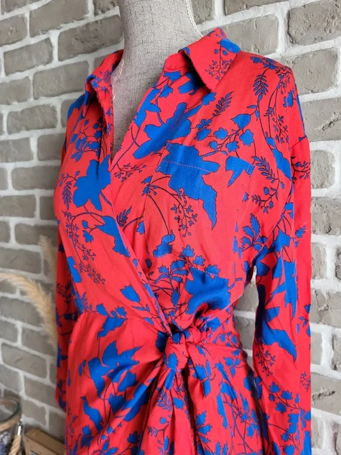 Robe portefeuille rouge imprimé fleuri Goa - photo numéro 6