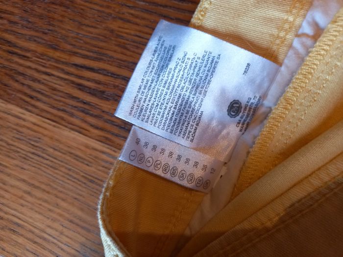 Pantalon jaune paille - photo numéro 4