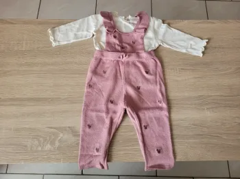 Ensemble Disney fille en 9 mois