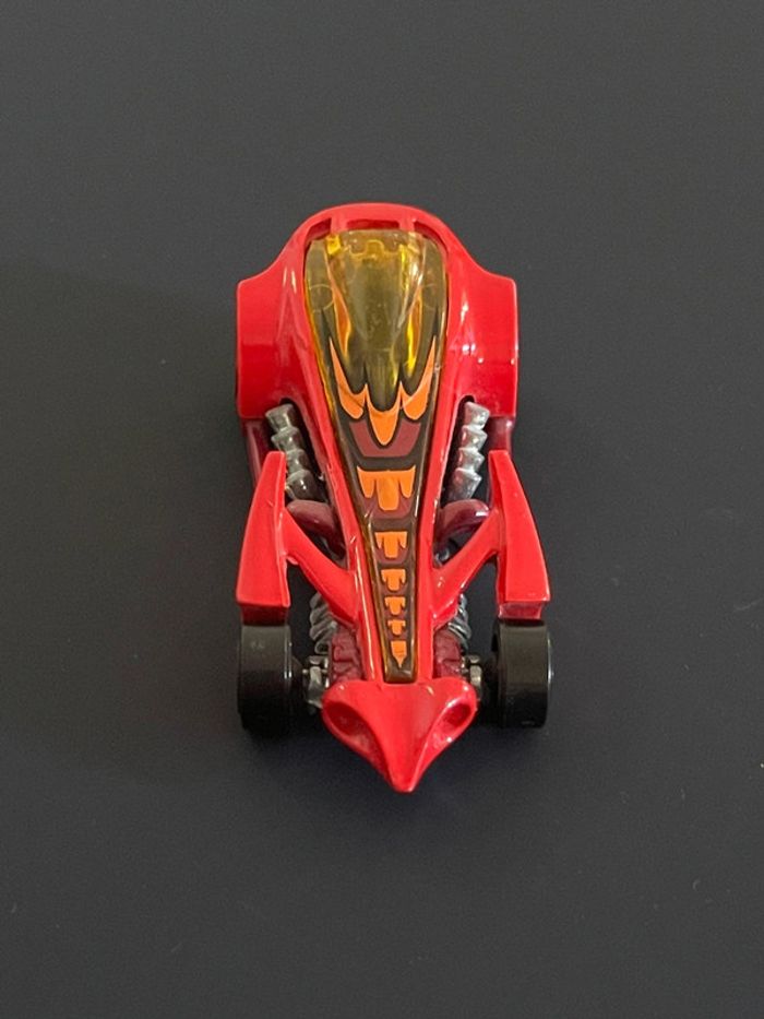 petite voiture de course - photo numéro 3