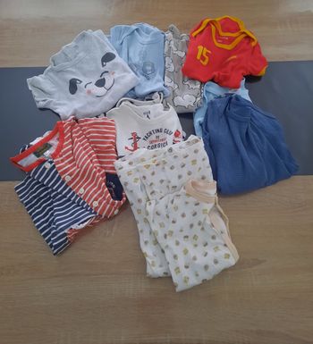 Lot de 10 body 18 mois