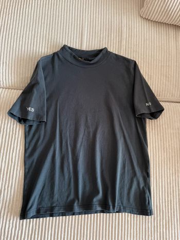 T-shirt gris anthracite
