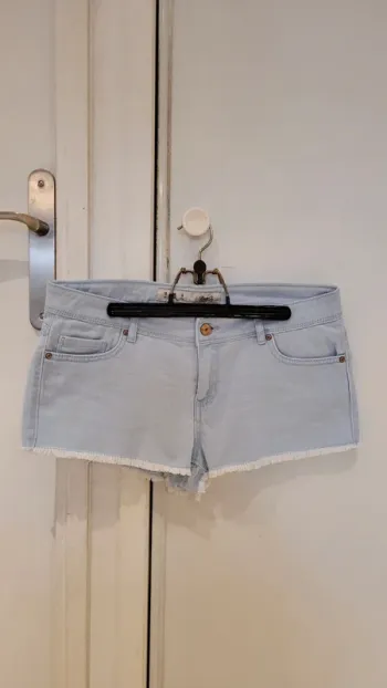 Mini short en jean bleu clair 99% coton