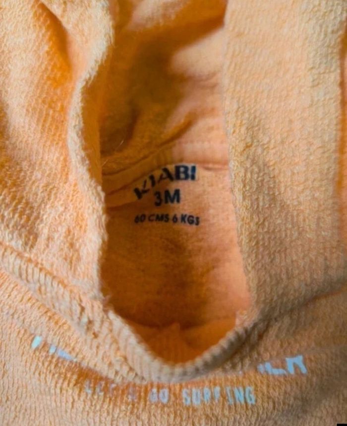 Tee shirt en éponge avec capuche - photo numéro 2