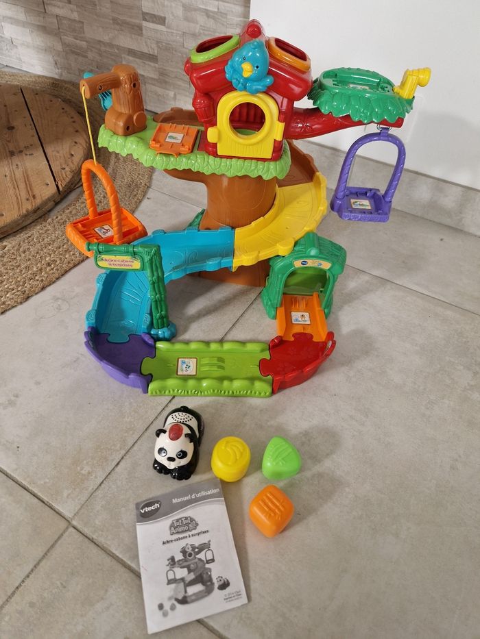 Arbre-cabane à surprises Tut Tut Animo 1 à 5 ans