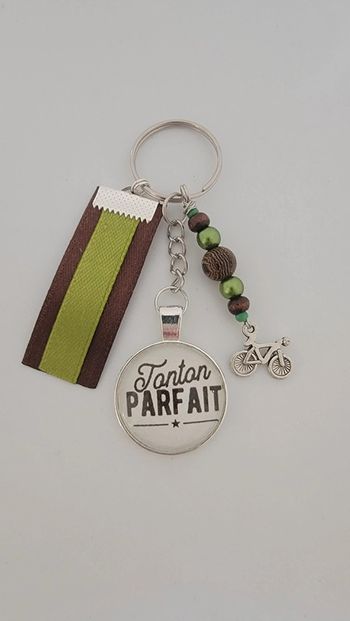 Cadeau tonton,porte clé message " tonton parfait"