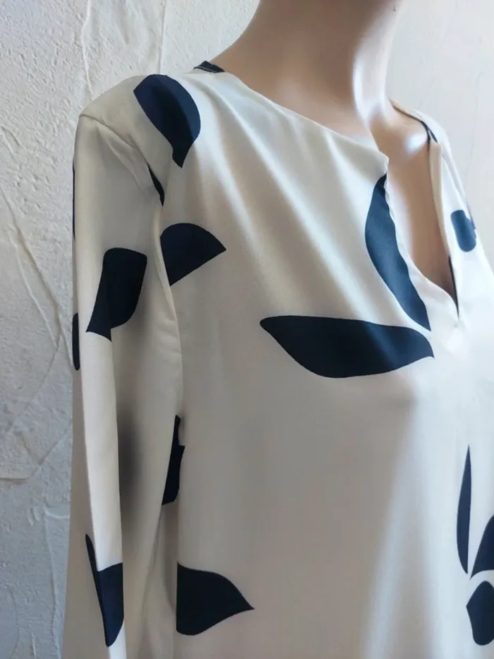 Superbe Robe Taille L - Noracora - photo numéro 4