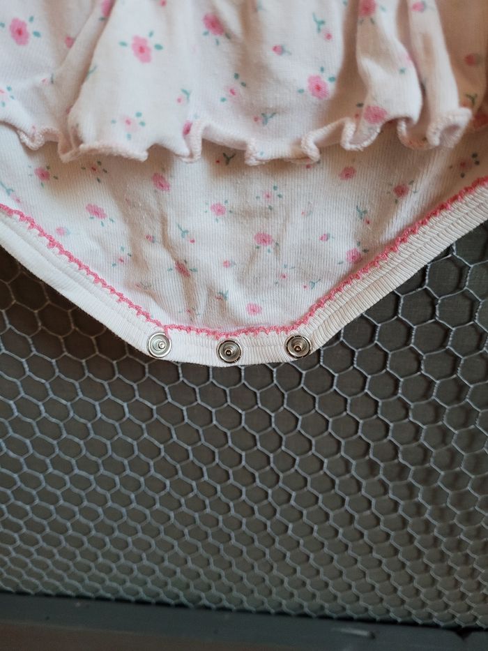 Body Petit Bateau sans manche t. 18 mois - photo numéro 5