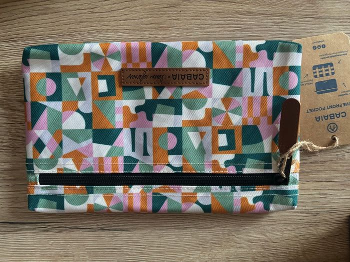 Cabaia pochette édition limité Claire Iglesias neuf