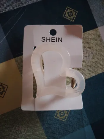 Pince crabe Shein