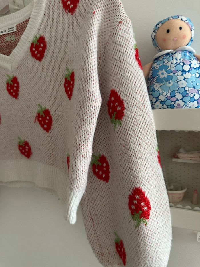 Pull fraises - photo numéro 2