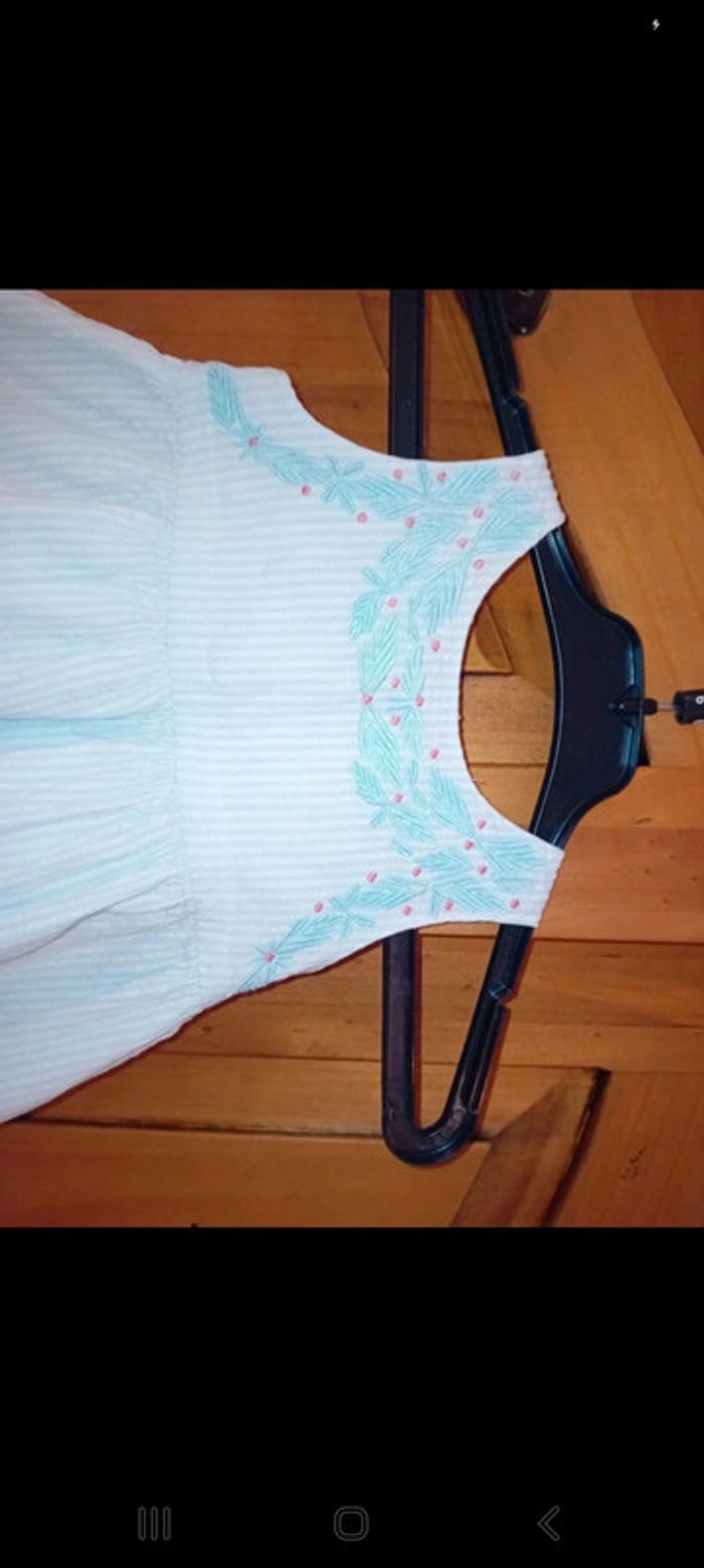 Robe 6 mois - photo numéro 2