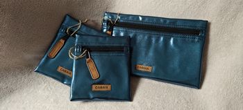 Lot de 3 pochettes cabaïa bleu irisé 