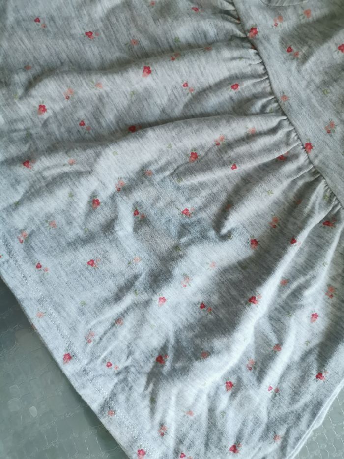 Robe bébé grise - photo numéro 3